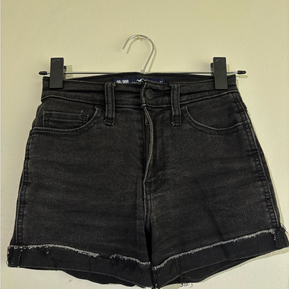 Black Hollister Denim High Rise Shorts 3”